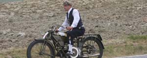Le moto d’epoca sfrecciano tra le valli del Chienti e del Potenza