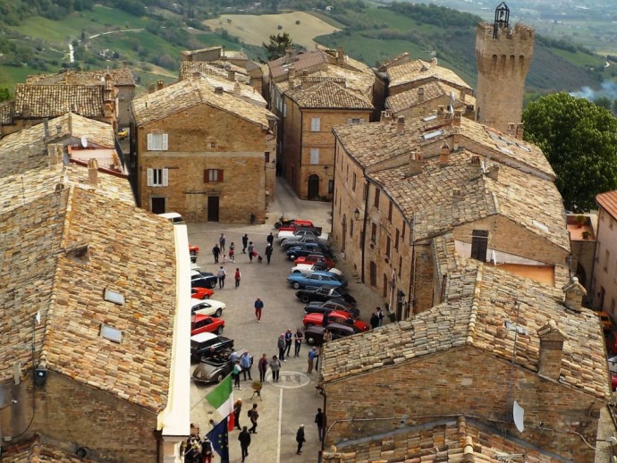 Moresco parking dall'alto