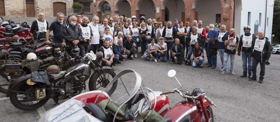 24° CIRCUITO DEL CHIENTI E POTENZA PER MOTO D’EPOCA